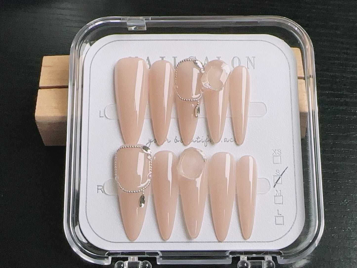 Press On Nails Handmade Reusable Fake Nails Set for Women Salon Style Nail Art Kit