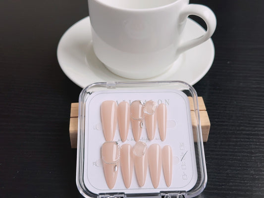 Press On Nails Handmade Reusable Fake Nails Set for Women Salon Style Nail Art Kit