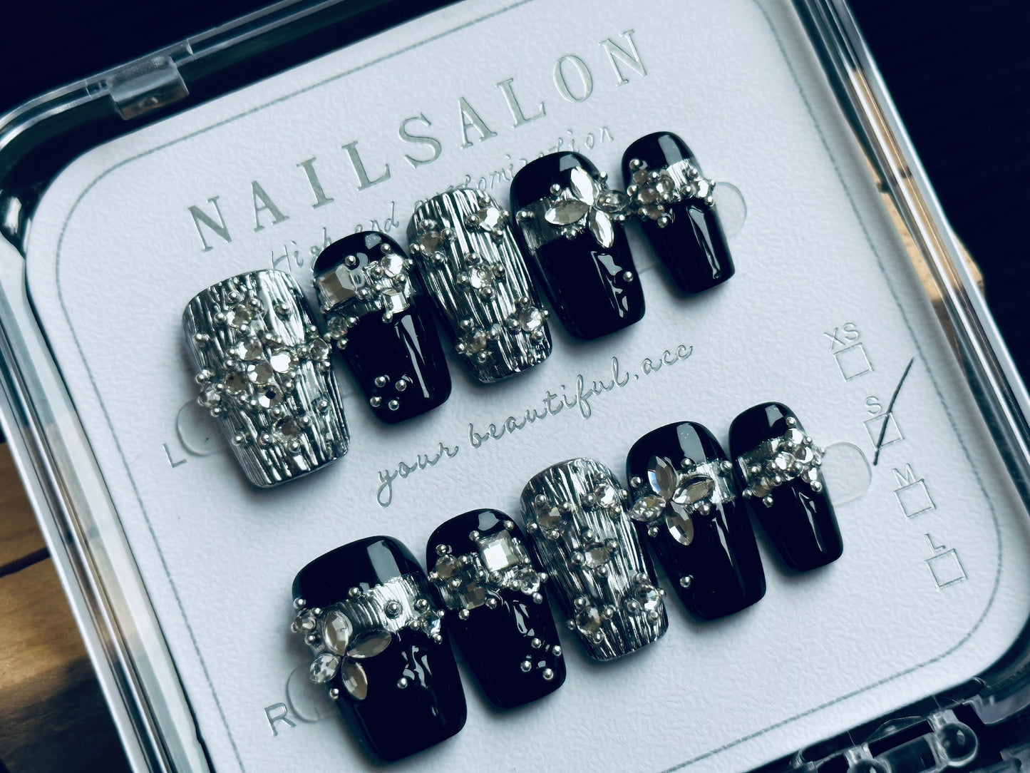 Press On Nails Handmade Reusable Fake Nails Set for Women Salon Style Nail Art