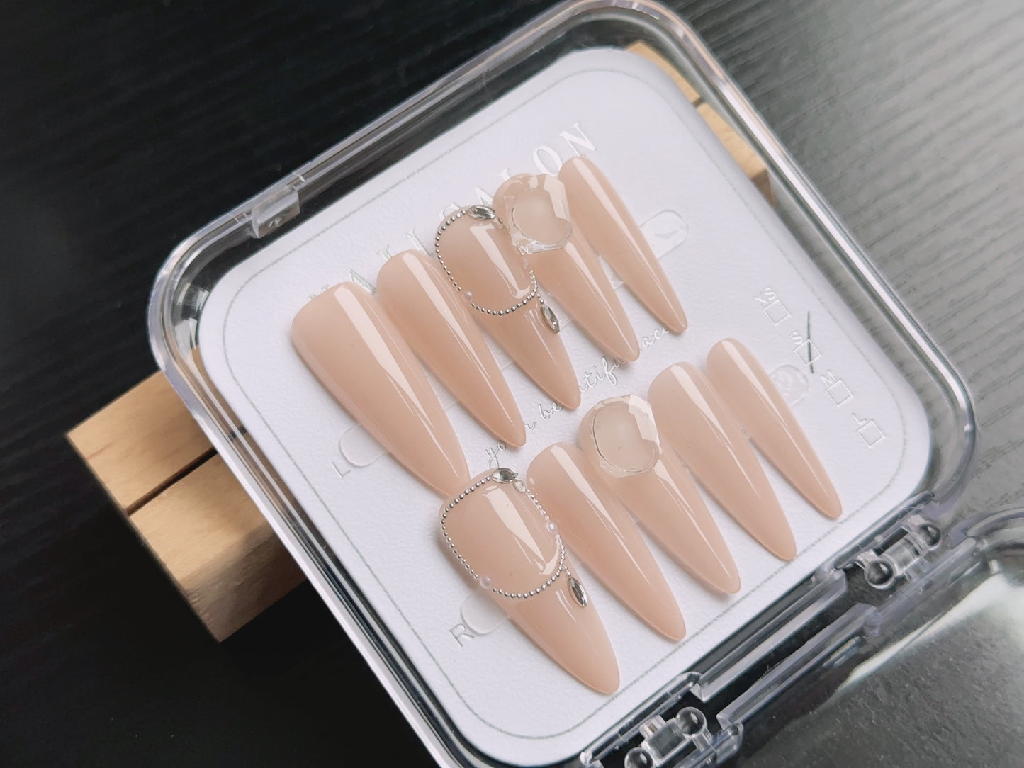 Press On Nails Handmade Reusable Fake Nails Set for Women Salon Style Nail Art Kit